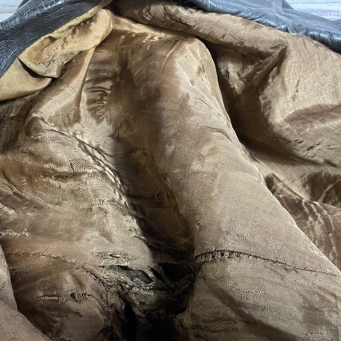 ROBERT GRAHAM Women's Brown Crop Fitted Leather Jacket- SEE MEASUREMENTS