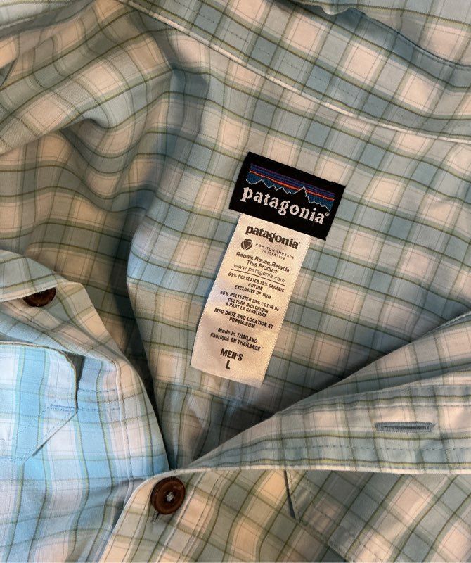 Men's Patagonia Blue Plaid Button Down Shirt Size L