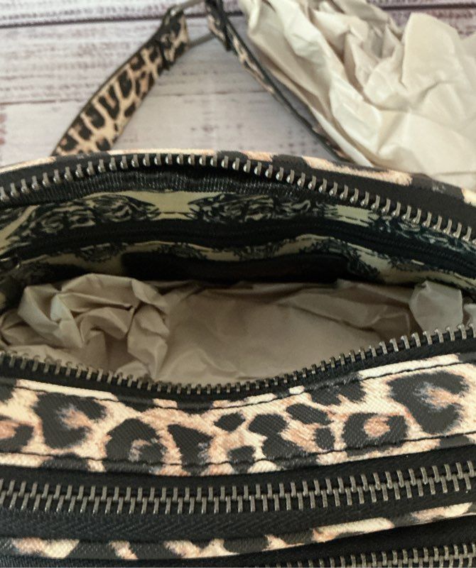 Women's NWOT Ed Hardy Cheetah Print Crossbody Bag ADORABLE!!