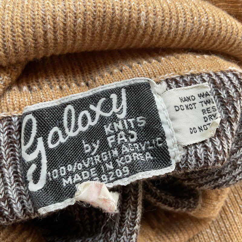VTG. GALAXY KNITS BY FAD Women's Colorblock Turtleneck Sweater- SZ M