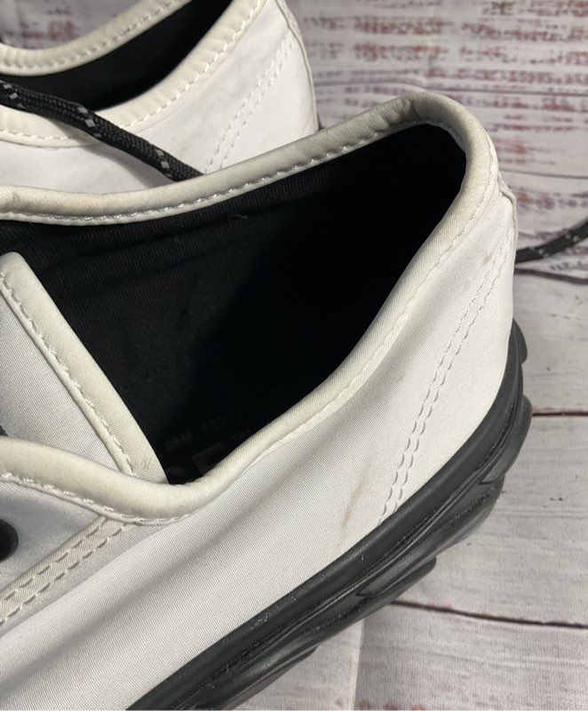 AGE Brand Men's Black & White Killer Whale Lace Up Sneakers Size 8 US