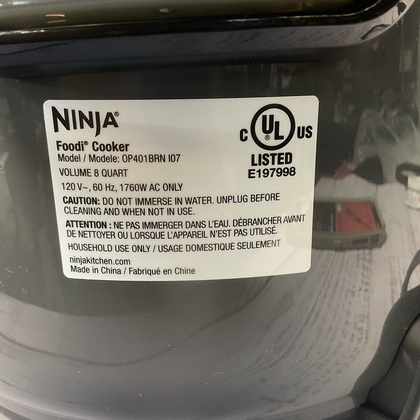 Ninja OP401BRN Foodi 8qt Air Fryer Turns on W/ Accessories