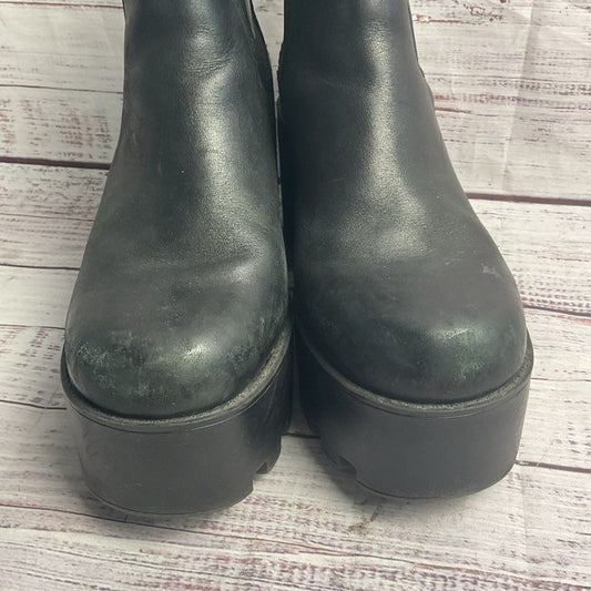 Windsor Smith Black Platform Chelsea Boot Women's Size 6