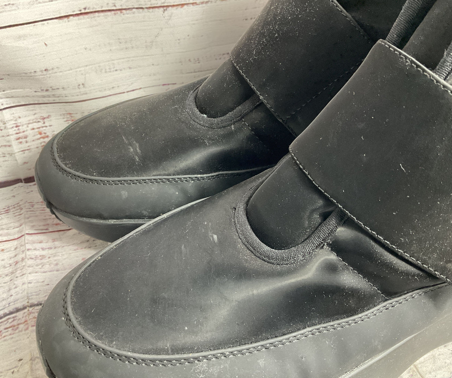 DKNY Zerene Slip On Rain Boots Black 10
