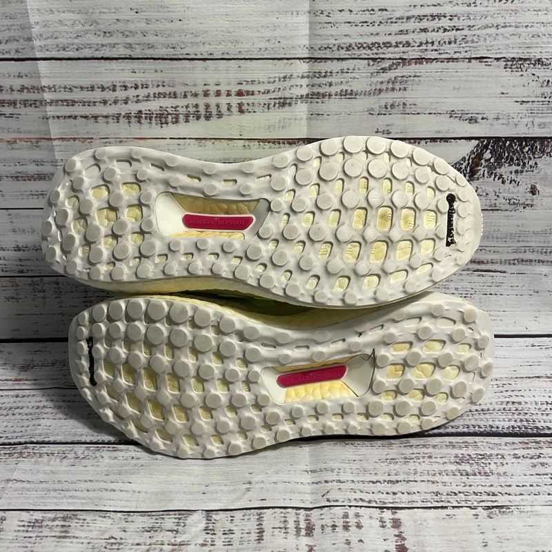Adidas Ultraboost 5.0 DNA White & Glow in the Dark Athletic Sneaker Women's 6.5