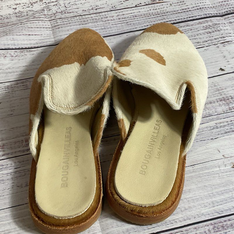 BOUGAINVILLEAS Beige Calf Fur Slip On Mules- SZ 35