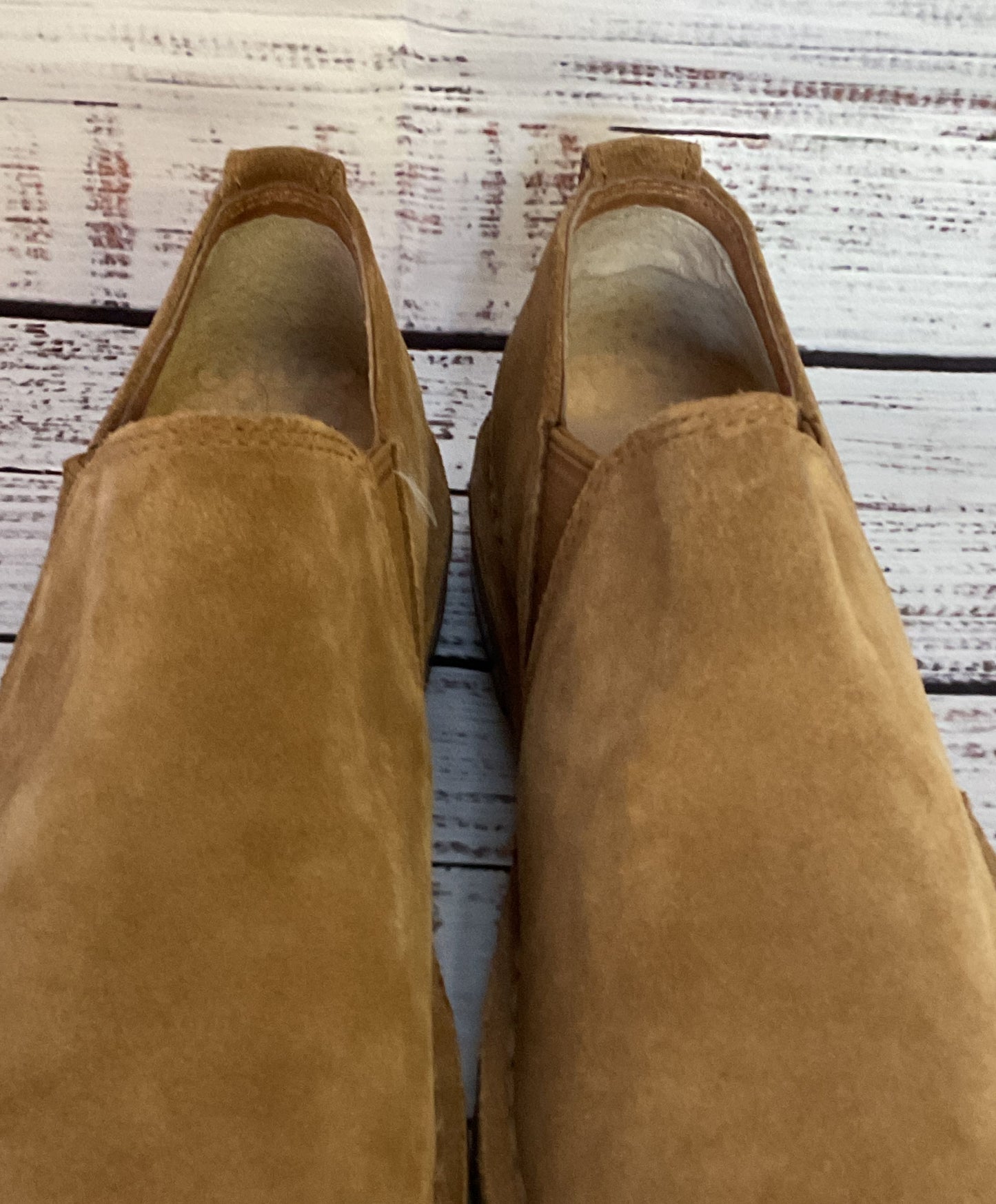 UGG Suede Leather Camellia Slip On Loafers Brown 5.5