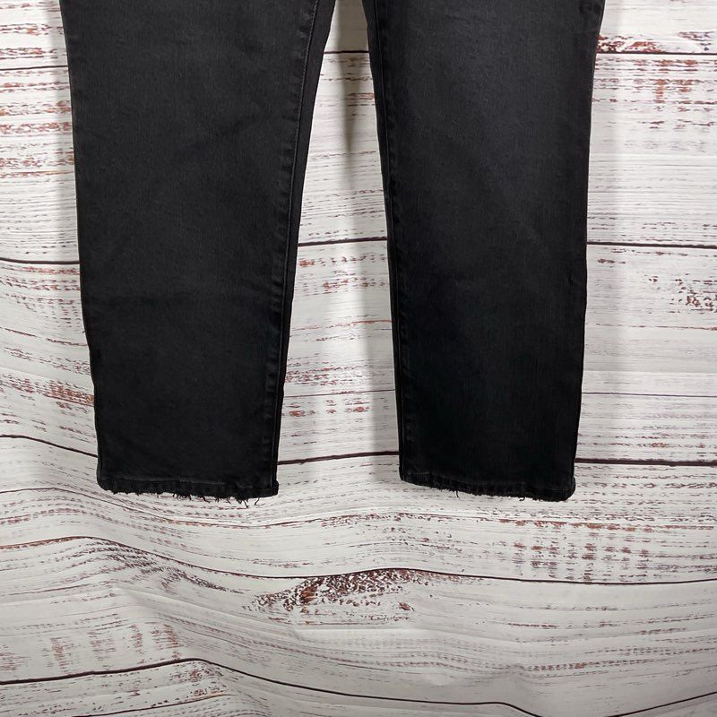 NWT Good American Good Legs Straight Black Denim Jeans - Size 10