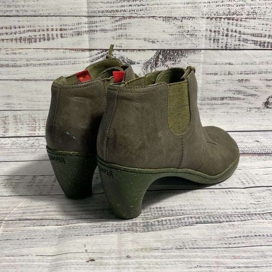 Camper Peu Green Leather Rubber Sole Pump Ankle Booties Women's Size 9