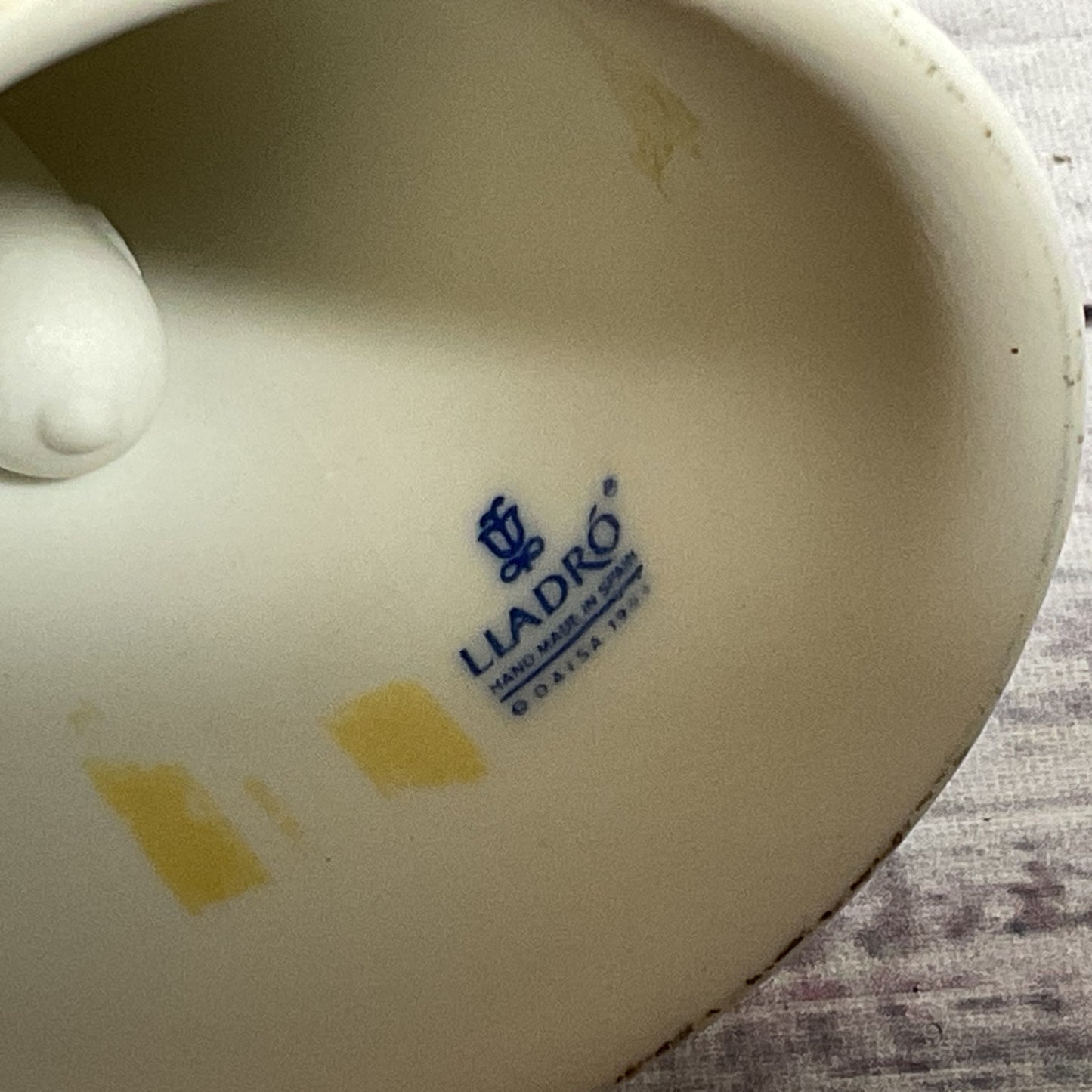 VTG. LLADRO Bridal Bell Porcelain Figurine- 8.25"