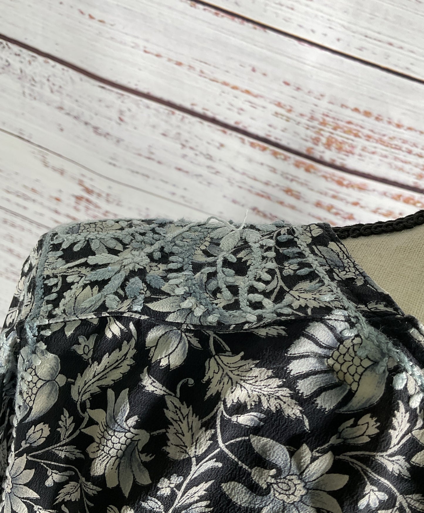 Alka Vera Floral Print Embroidered Tunic Multicolor OS