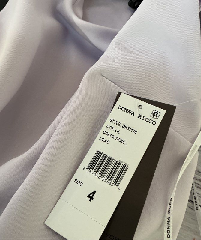 NWT Donna Ricco Lavender Dress with ruffled hem Size 4