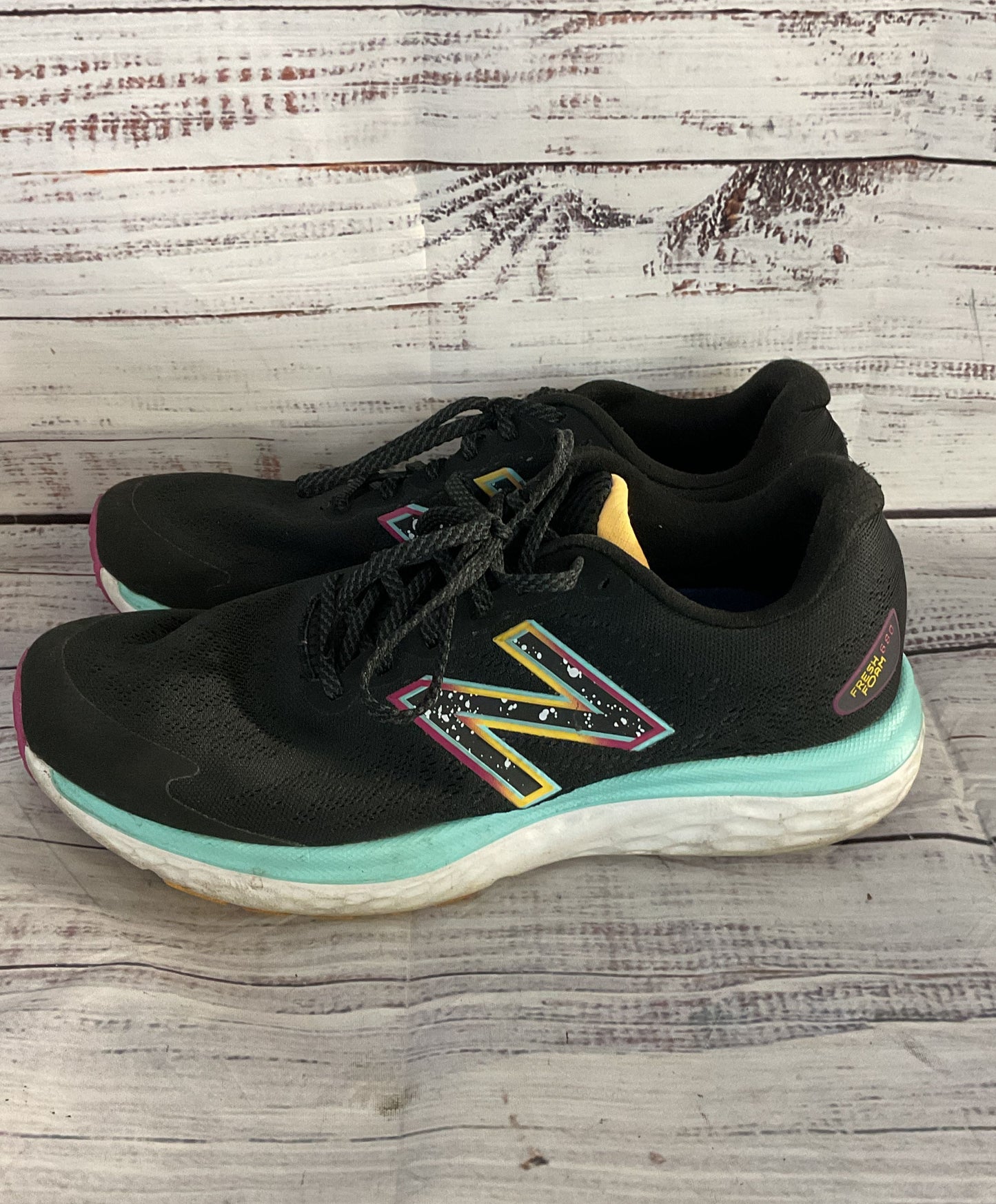 New Balance Fresh 680 Foam Sneakers Black 9.5