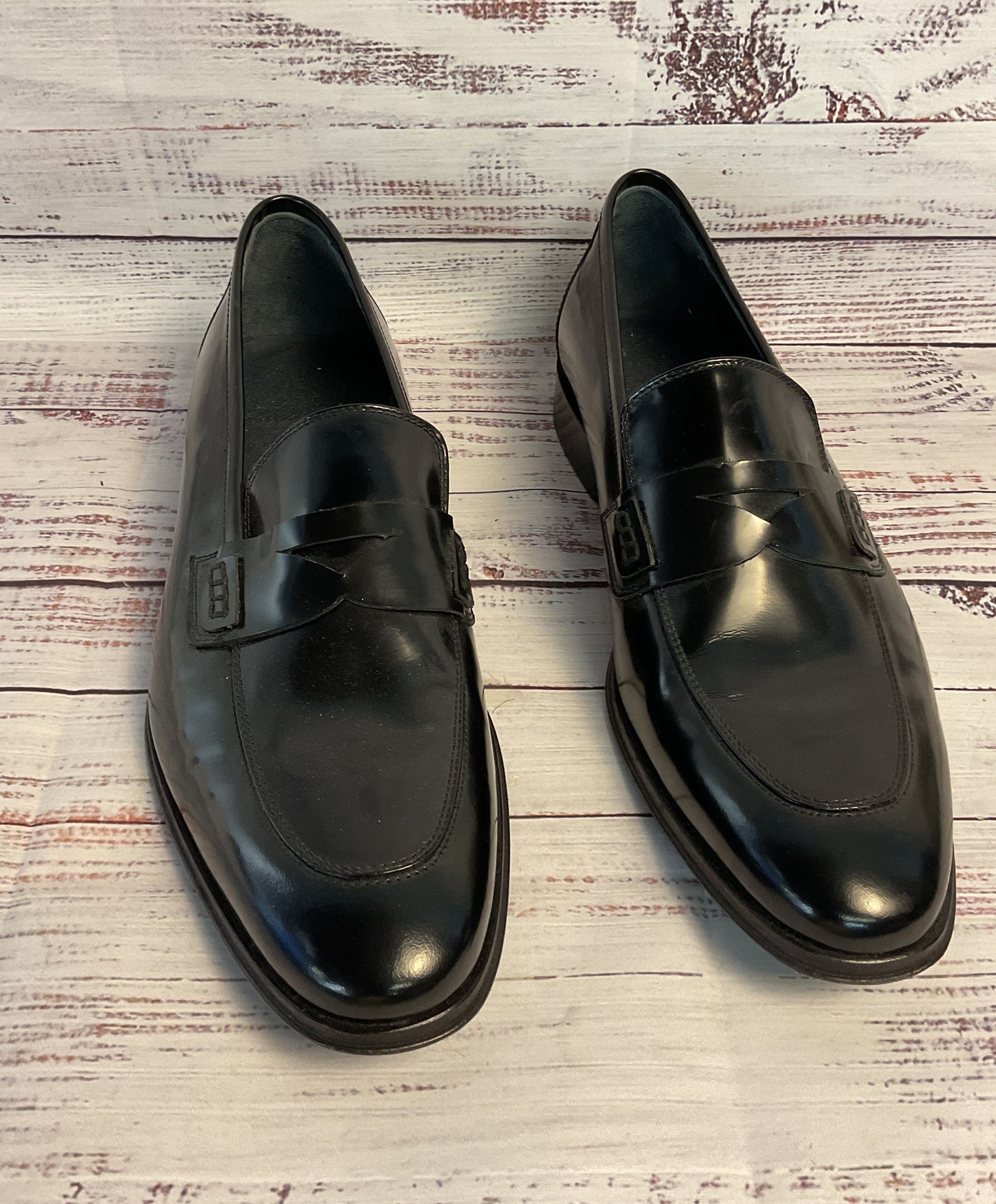 Men's Vella Pais Black Loafer Size 11