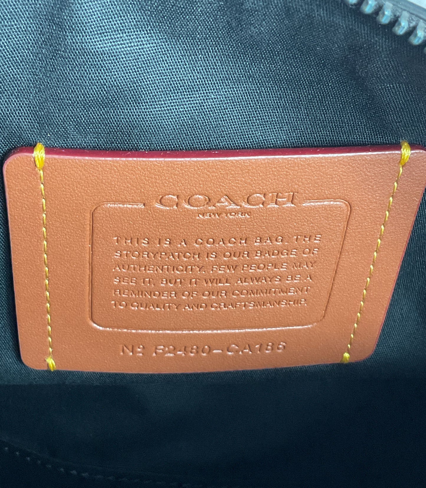 Coach Signature Canvas Gotham Duffle 24 Black
