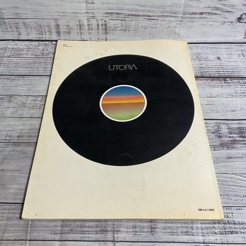 VTG. 1977 The Milton Glaser Poster Book Oversized Paperback Coffee Table Book
