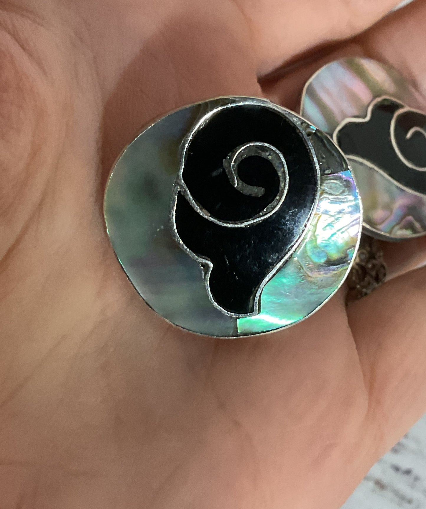 Mexico Sterling Silver Vintage Screw Back Abalone Earrings