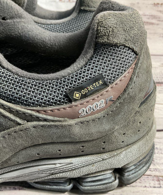 Size 9 - New Balance 2002R GORE-TEX Magnet Mood Indigo