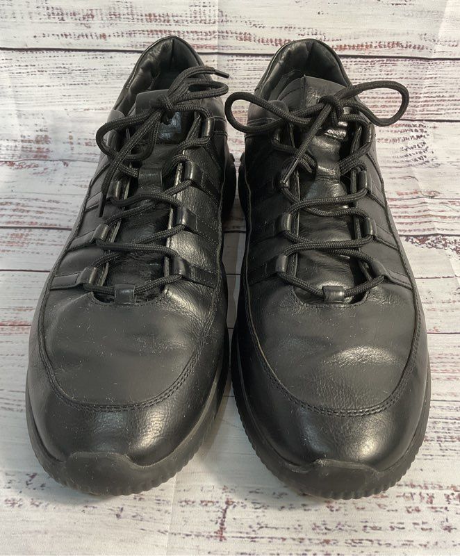 Tod's Black Leather Lace Up Sneakers - Men's Size 10 1/2
