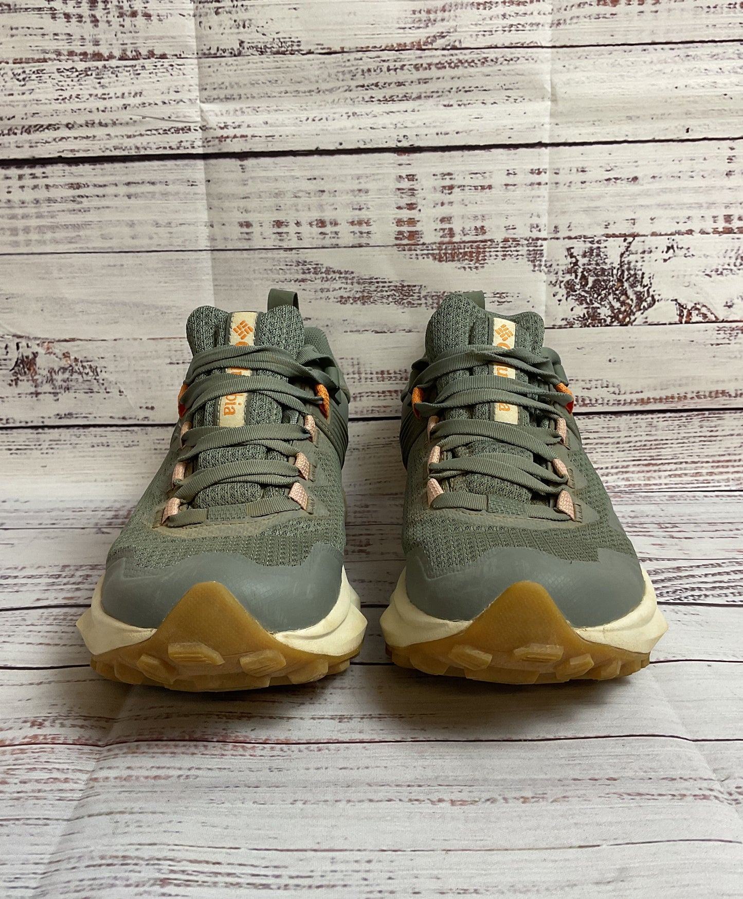 Columbia Out Dry Gray Athletic Shoe Outdoors/Running/Walking Women 8