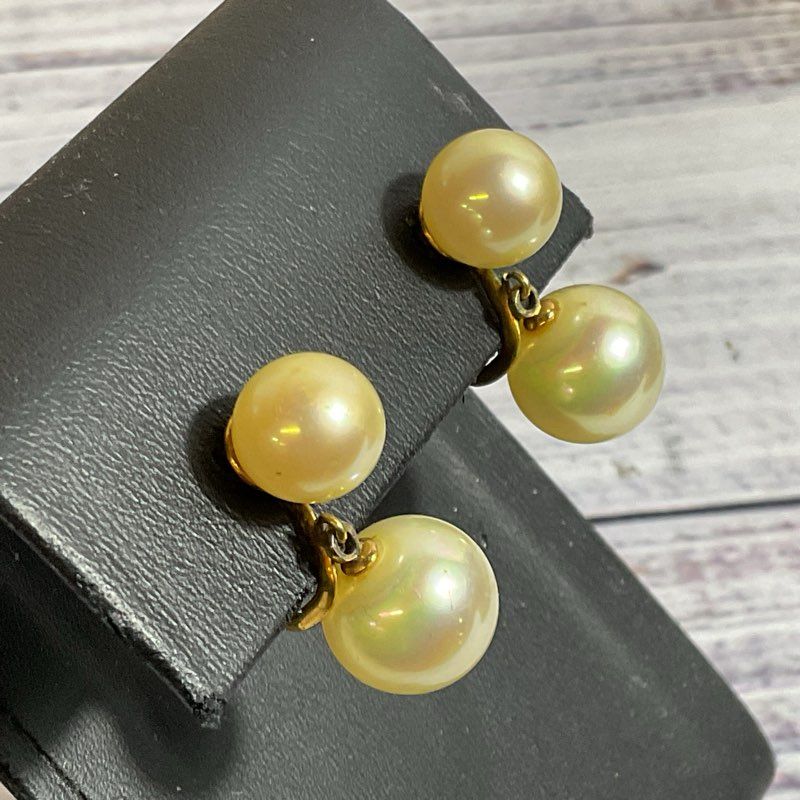 VTG. CINER Gold Tone Faux Pearl Dangle Earrings