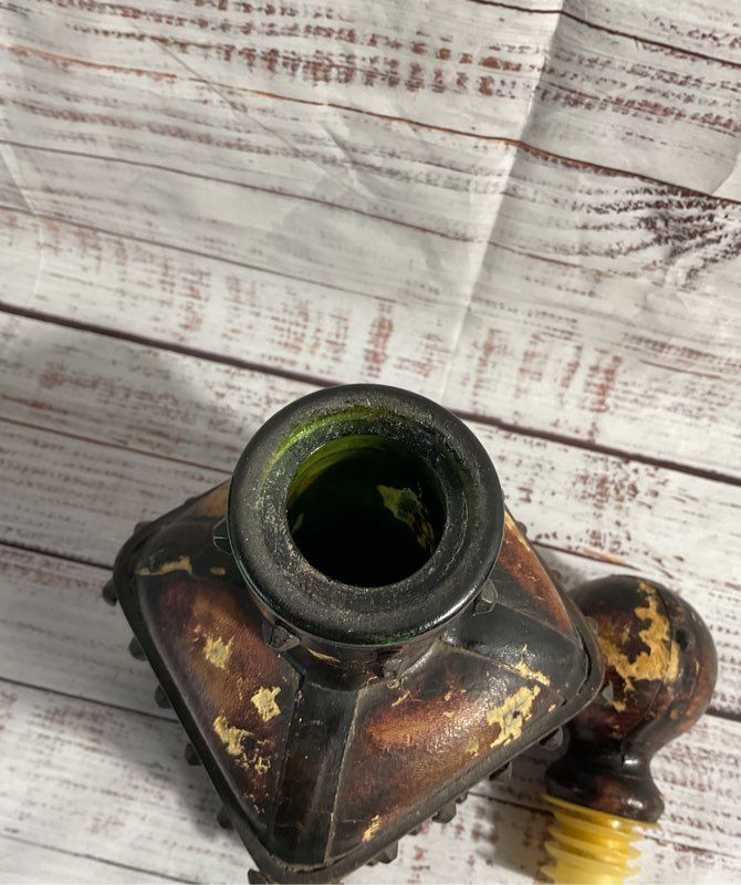 Decorative Display Leather Clad Drinks Decanter Bottle Made In Italy 11"