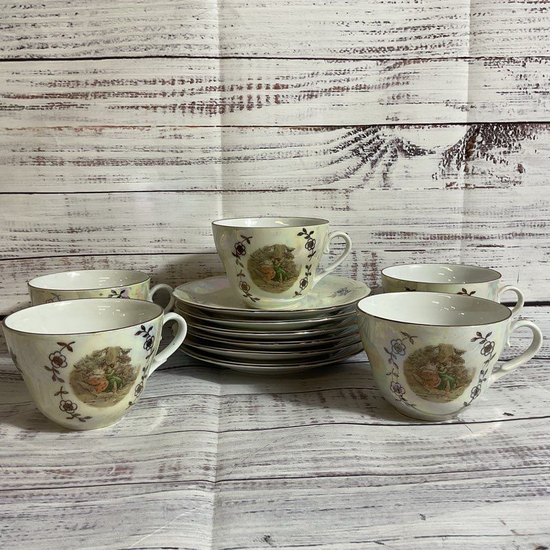 VTG. KAHLA Madonna Iridescent Cups And Saucers- SET OF 5