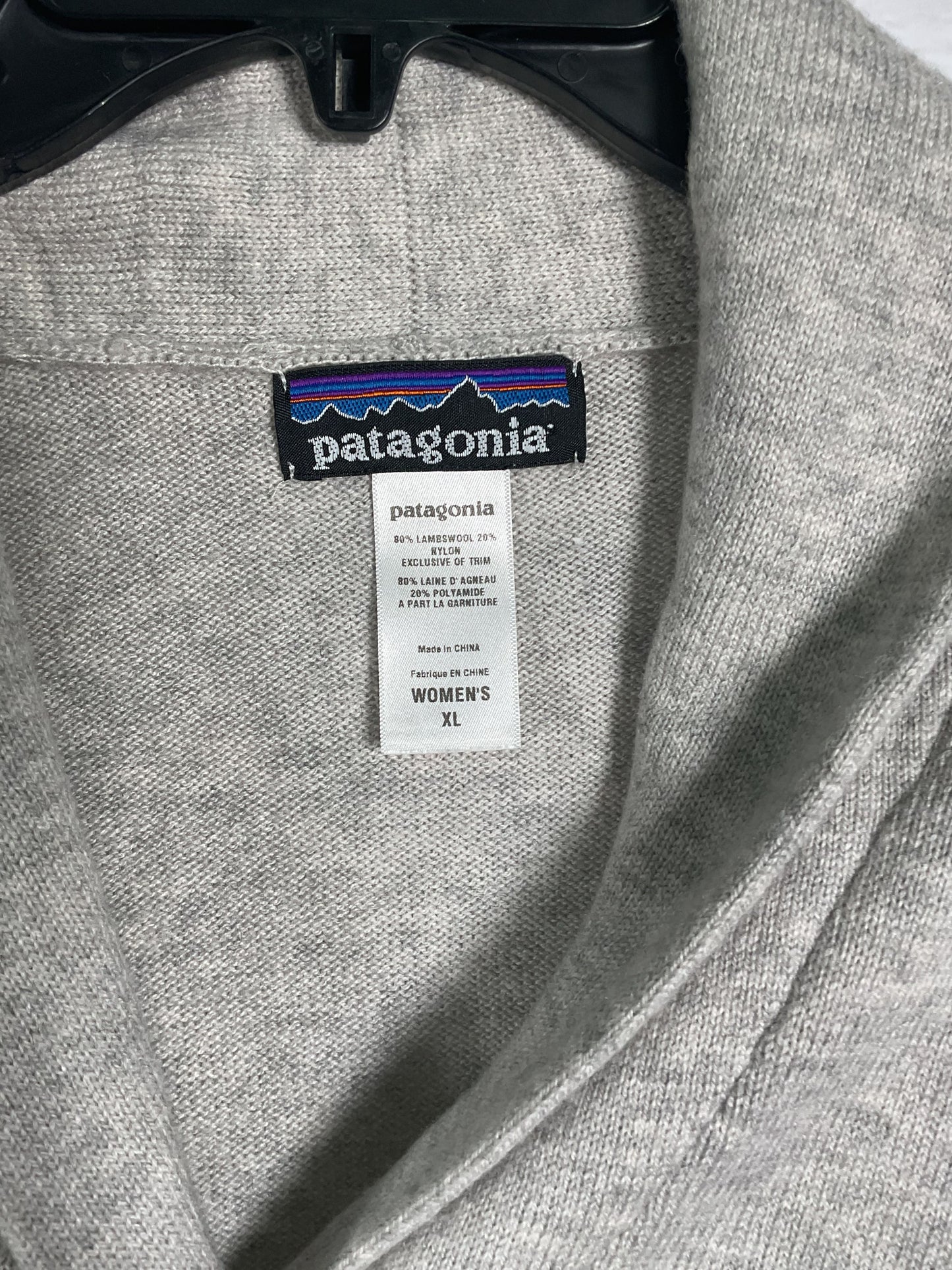 Patagonia Gray Button Up Sweater with Pockets - Size XL