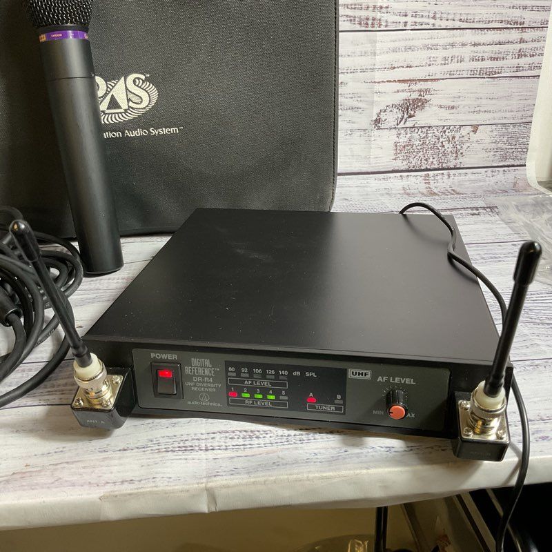 AUDIO TECHNICA ATW-R14 UHF DR-R4 Diversity Receiver with DR-T600 Microphone