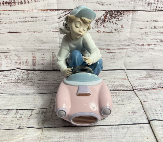 Lladro Out For A Spin #5770 Porcelain Figurine
