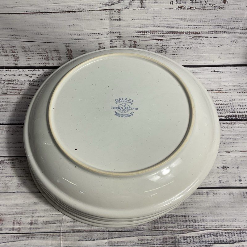Galaxy Stoneware 5 Pc Trend Pacific Milkstone White/Brown Spots Dinner Plate Set