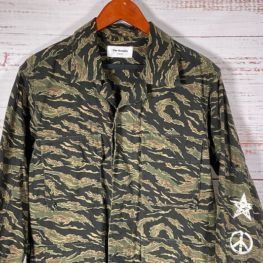 THE KOOPLES Show Mens Camo Star/Peace Print 4-Pocket Jacket- SEE MEASUREMENTS