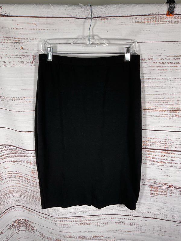 St. John Collection Women's Viscose Blend Black Pencil Skirt Size M