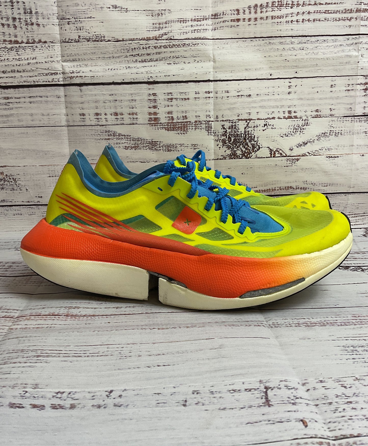 Deckers X Lab X Yellow Neon Athletic Sneaker Shoe Men 9.5