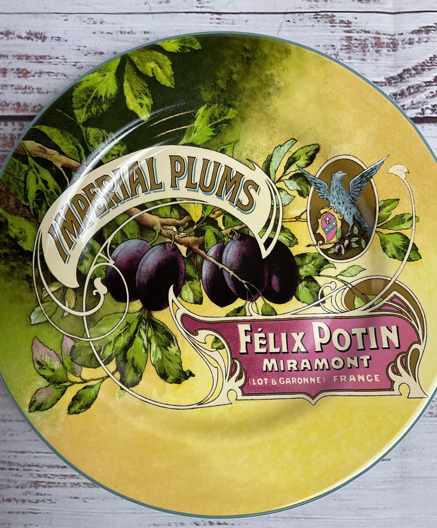 Sakura Oneida Vintage Label Imperial Plums 8" Plate