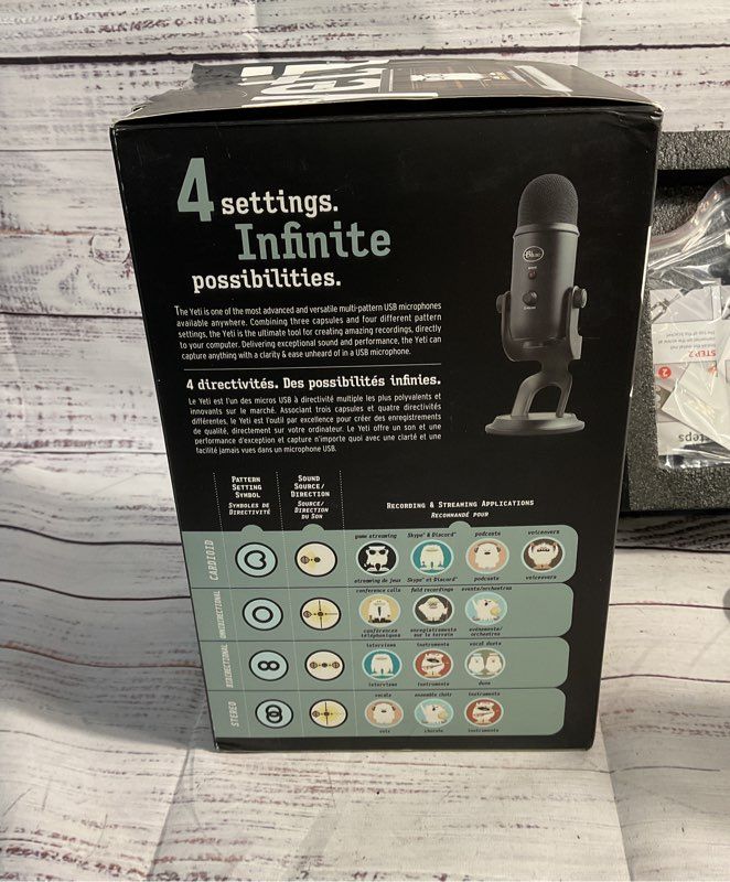 BLUE Blue Yeti Blackout USB Microphone A00132