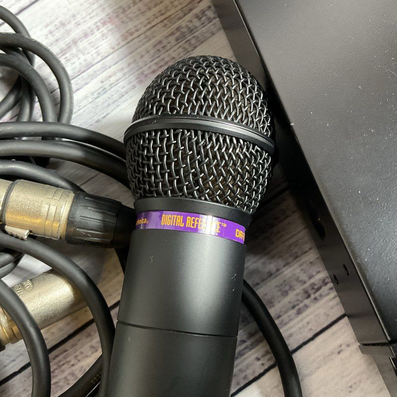 AUDIO TECHNICA ATW-R14 UHF DR-R4 Diversity Receiver with DR-T600 Microphone