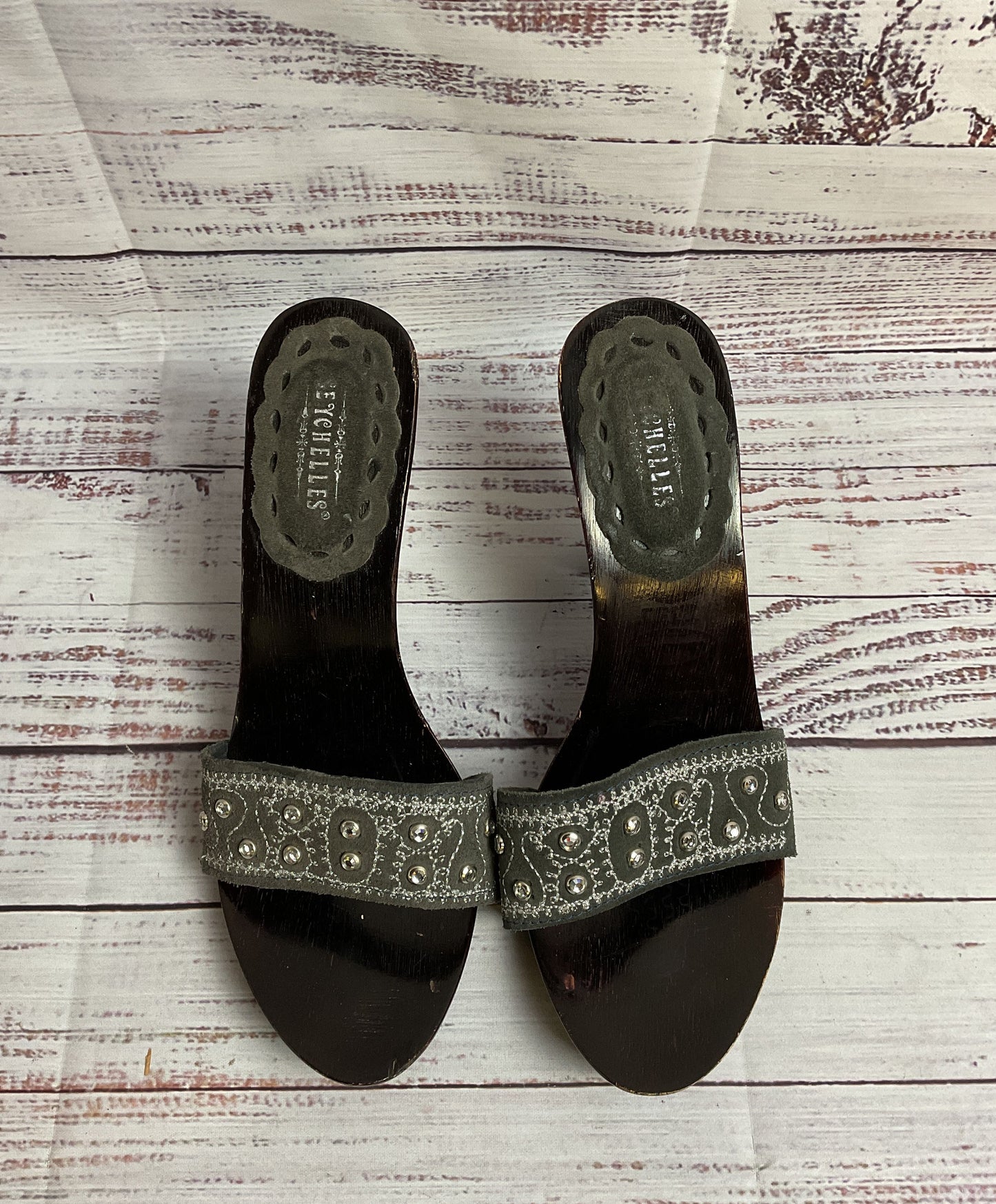 Y2K Whimsy Fairy Seychelles Brown Wood Heel w/Embroidery and Rhinestones Size6.5