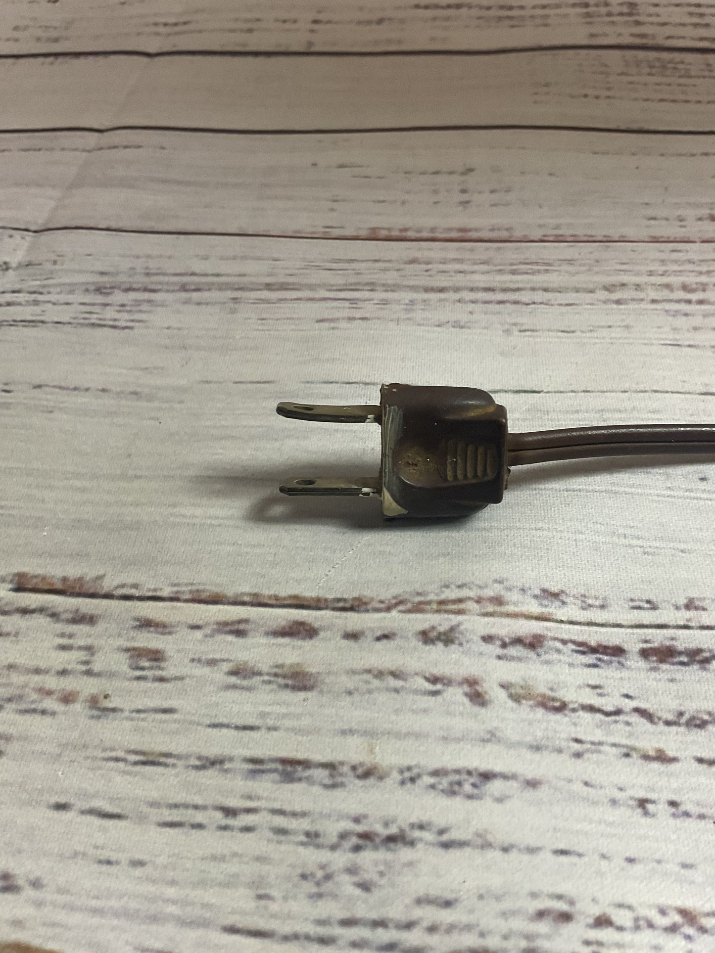 Stiffel Wood And Floral Brass Table Lamp TESTED