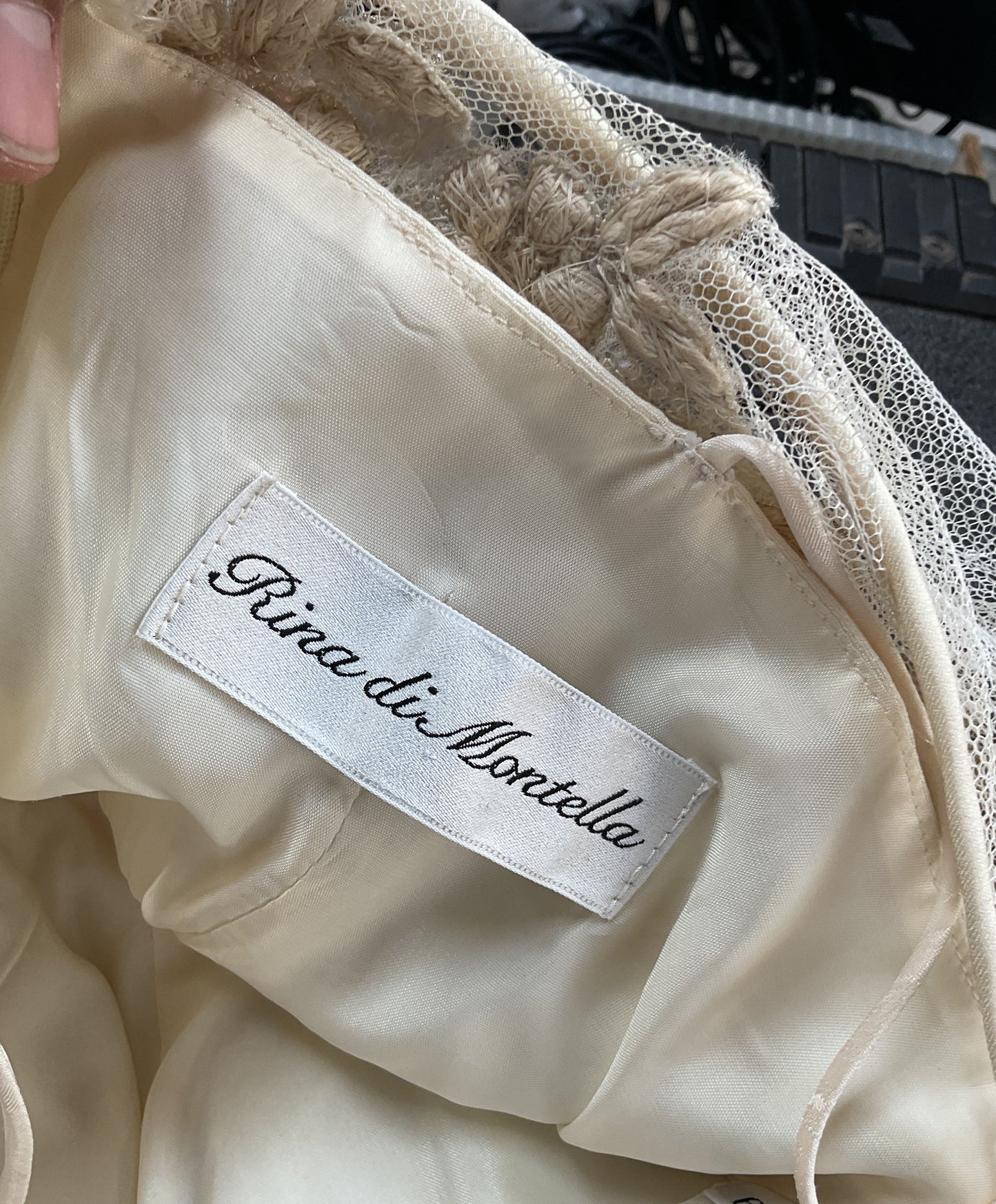 Rina Di Montella Women's Off White Faux Pearl Accent Dress Size 6