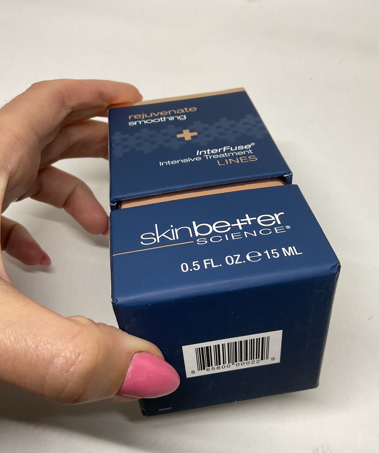 New Skinbetter Science Rejuvenate Smoothing InterFuse Intensive Treatment LINES