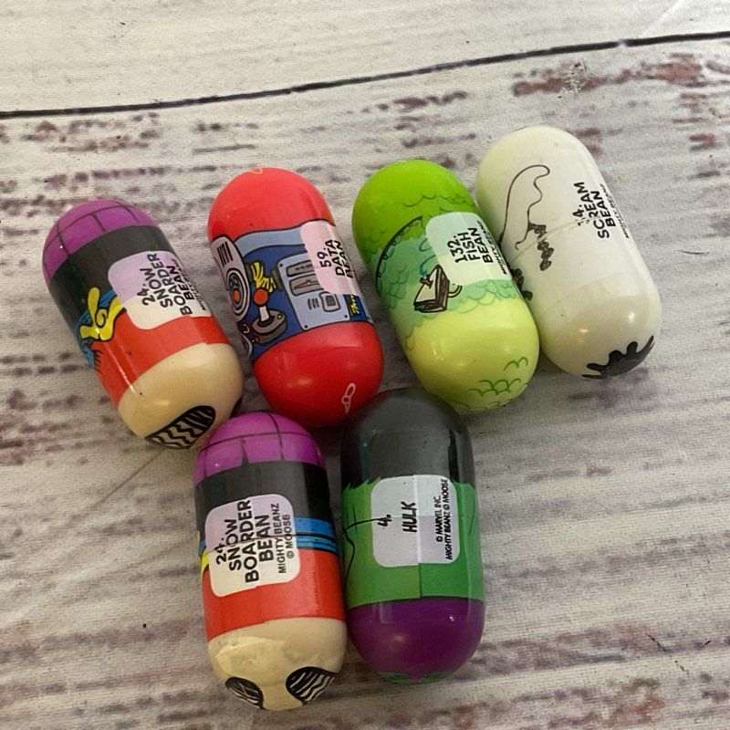 Lot of 6 Moose Toys Inc. MIGHTY BEANZ Beans