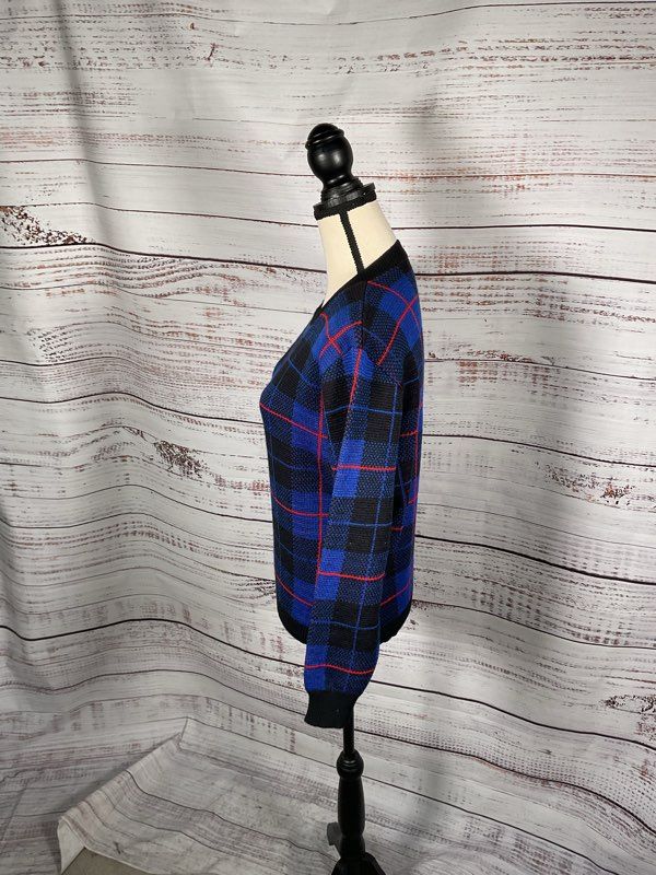 Vintage Pendleton Woolen Mills Virgin Wool Plaid Blue Pullover Sweater - Size S