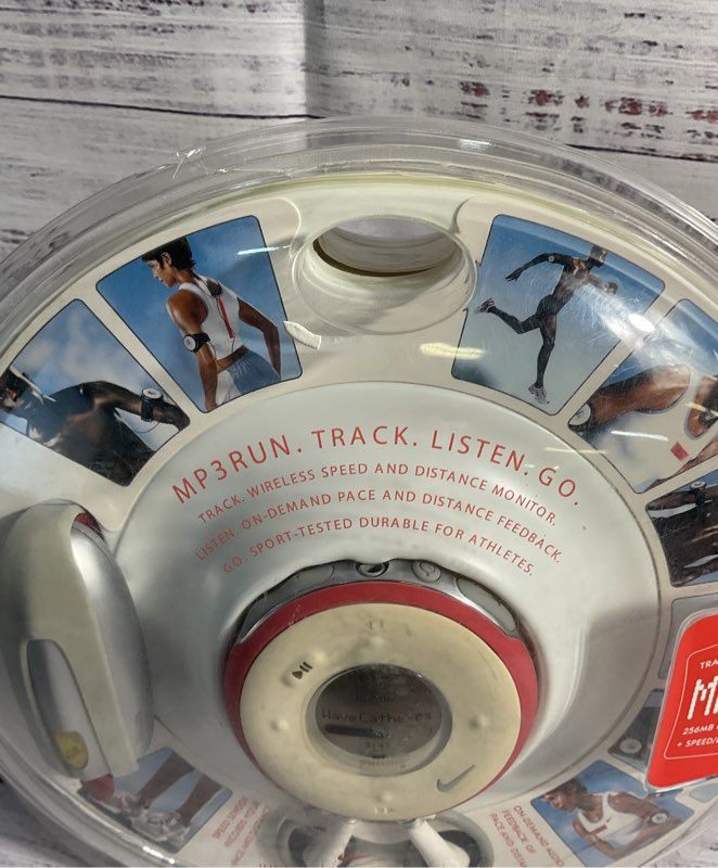 Philips/Nike 256 MB Solid State MP3 Player Exercise Sensor PSA220 New Old Stock