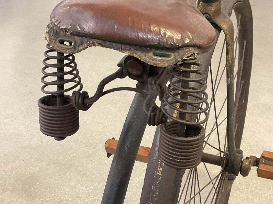 ANTIQUE 1900'S STEINFELD INC. Rambler Metal Tricycle- LOCAL PICKUP ONLY