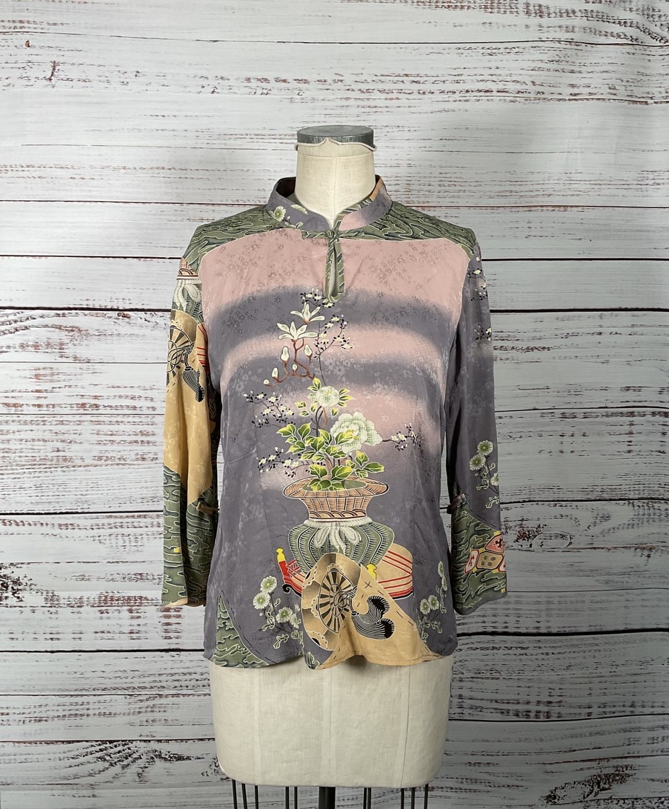 Cute Citron 100% Silk Mandarin Collar Eclectic Floral Long Sleeve-Size Medium