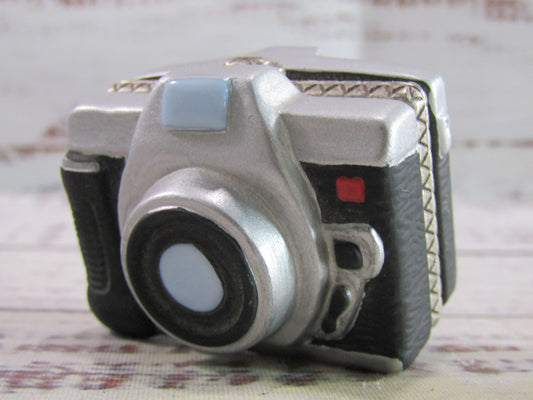 Midwest of Cannon Falls Porcelain Hinged Box Camera Pillbox