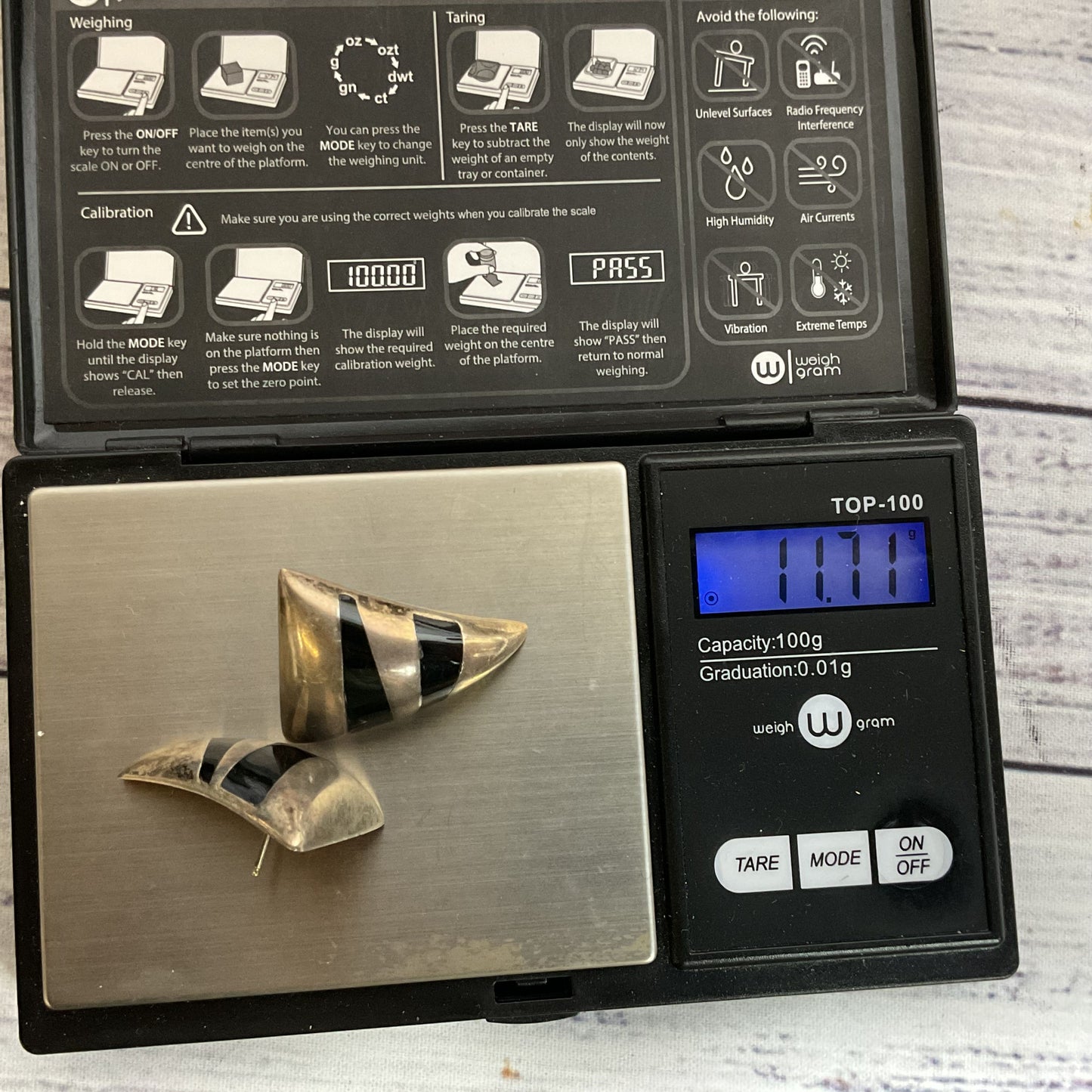 VTG. BAYANIHAN Sterling Silver & Onyx Triangle 1.25" Earrings- 11.71g