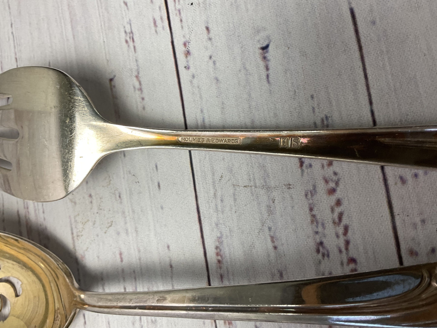 Holmes And Edwars Romance Silver Plated Flatware Set + Serving Pieces 76 Pieces