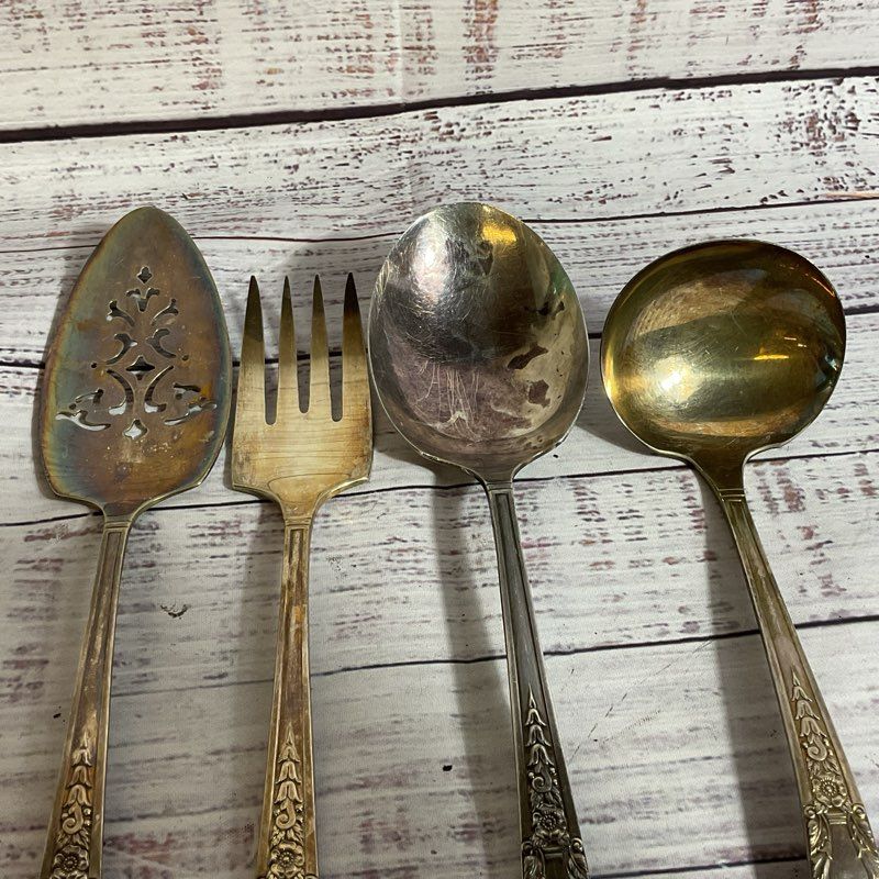 Oneida Simeon L & George H Rogers "Jasmine" Silverplate X-TRA 4pc Serving Pieces